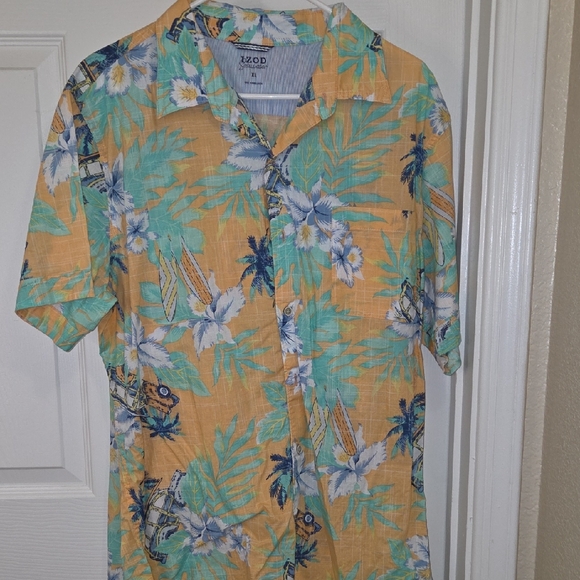 Izod Men's Floral Button Down Shirt - Yellow and Green - Picture 1 of 3
